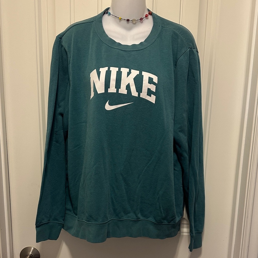 Nike Green Crewneck Sweatshirt
